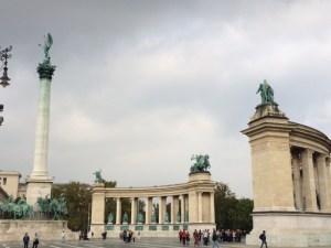 Heroes Monument