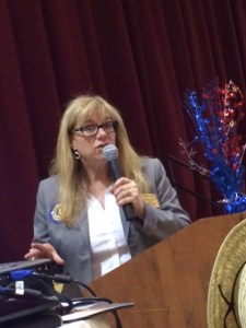 Convention Chair DeeDee Byrne kept the convention moving smoothly and efficiently.